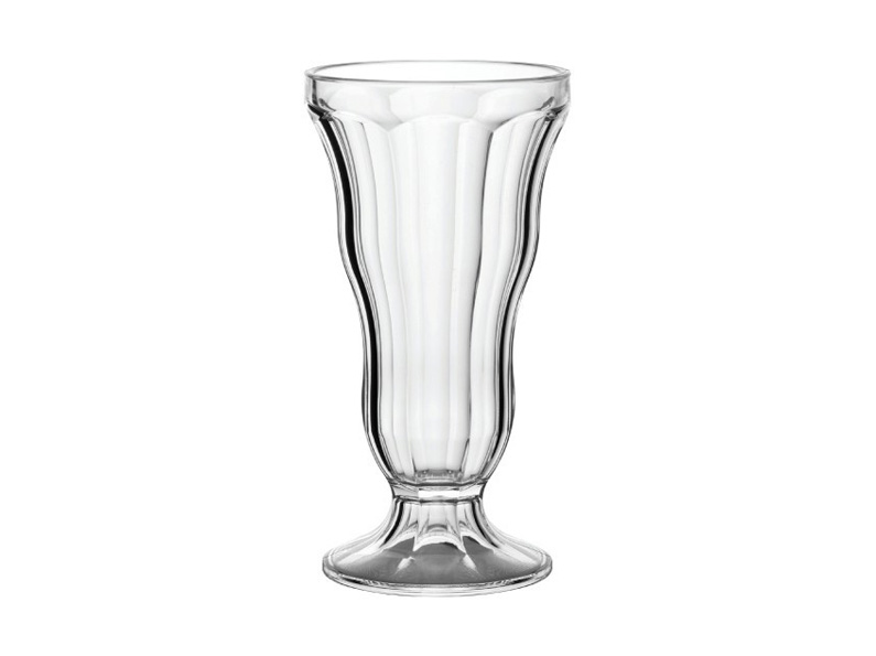 https://www.parties-to-go.com/wp-content/uploads/2015/06/ptg-web-product-glassware-sundae-1.jpg